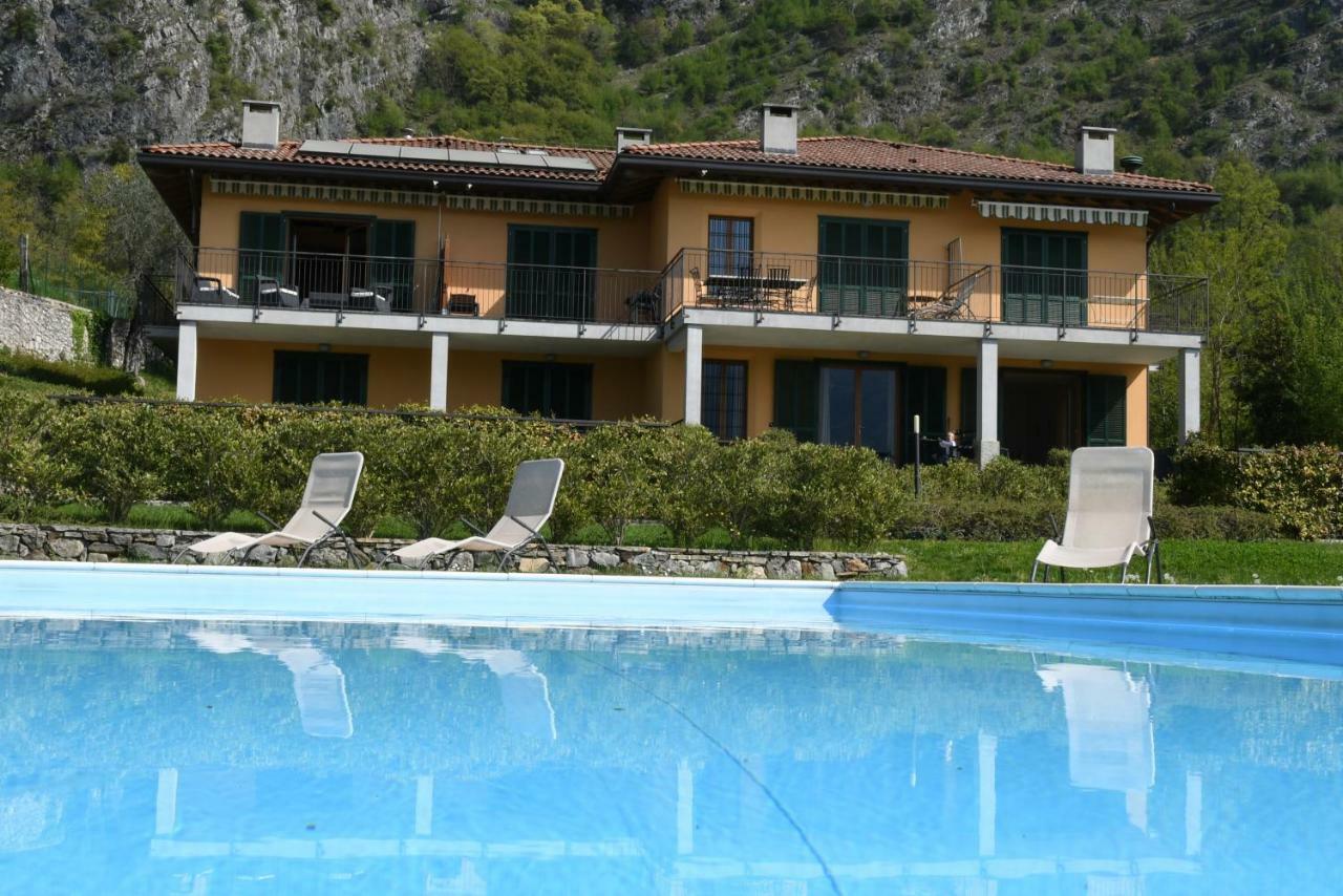 Apartment Gli Ulivi - Tremezzina تريميتْسّو المظهر الخارجي الصورة