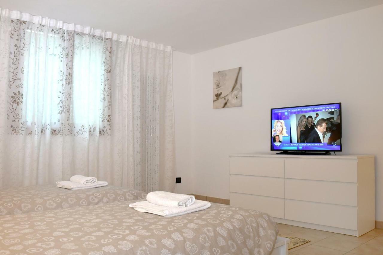 Apartment Gli Ulivi - Tremezzina تريميتْسّو المظهر الخارجي الصورة